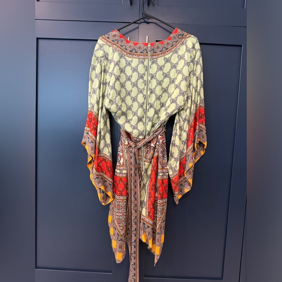 ALICE + OLIVIA Haveri Handkerchief Kimono Mini Dress Tie Sash Belt Size 2 NWT - Picture 6 of 10